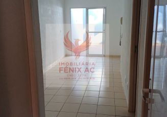 CASA A VENDA EM CONDOMINIO