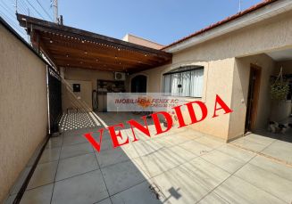 LINDA CASA JARDIM MATILDE
